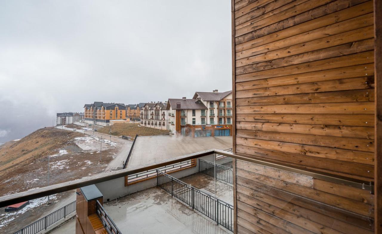 New Gudauri Apartments In Alpic, Neo, Suites And Loft Exteriör bild